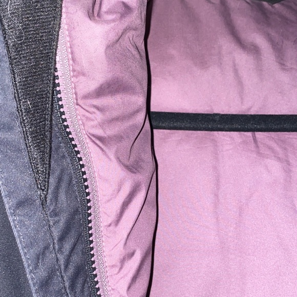 Northface Coat - Picture 2 of 4